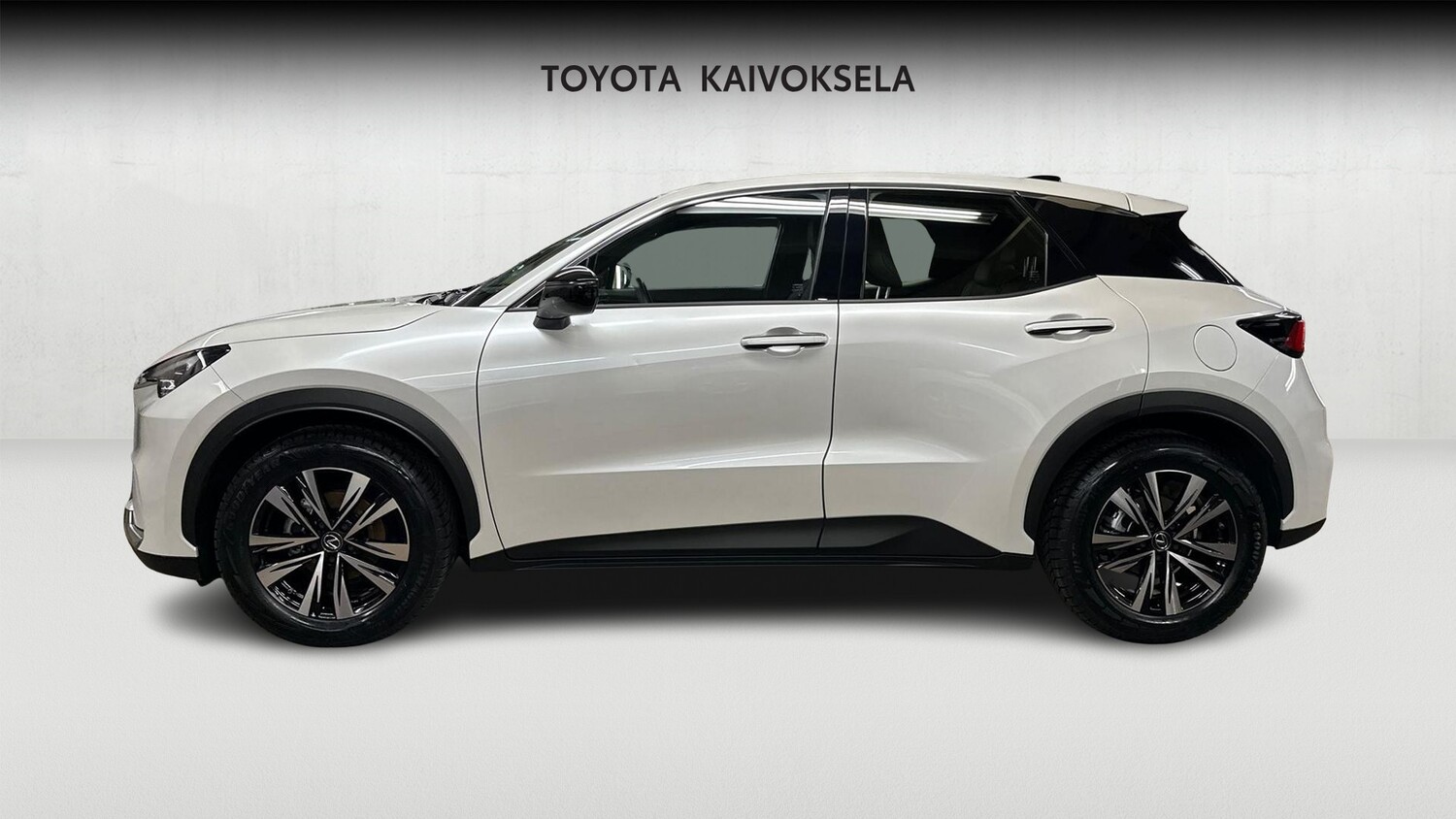 Lexus LBX vaihtoauto