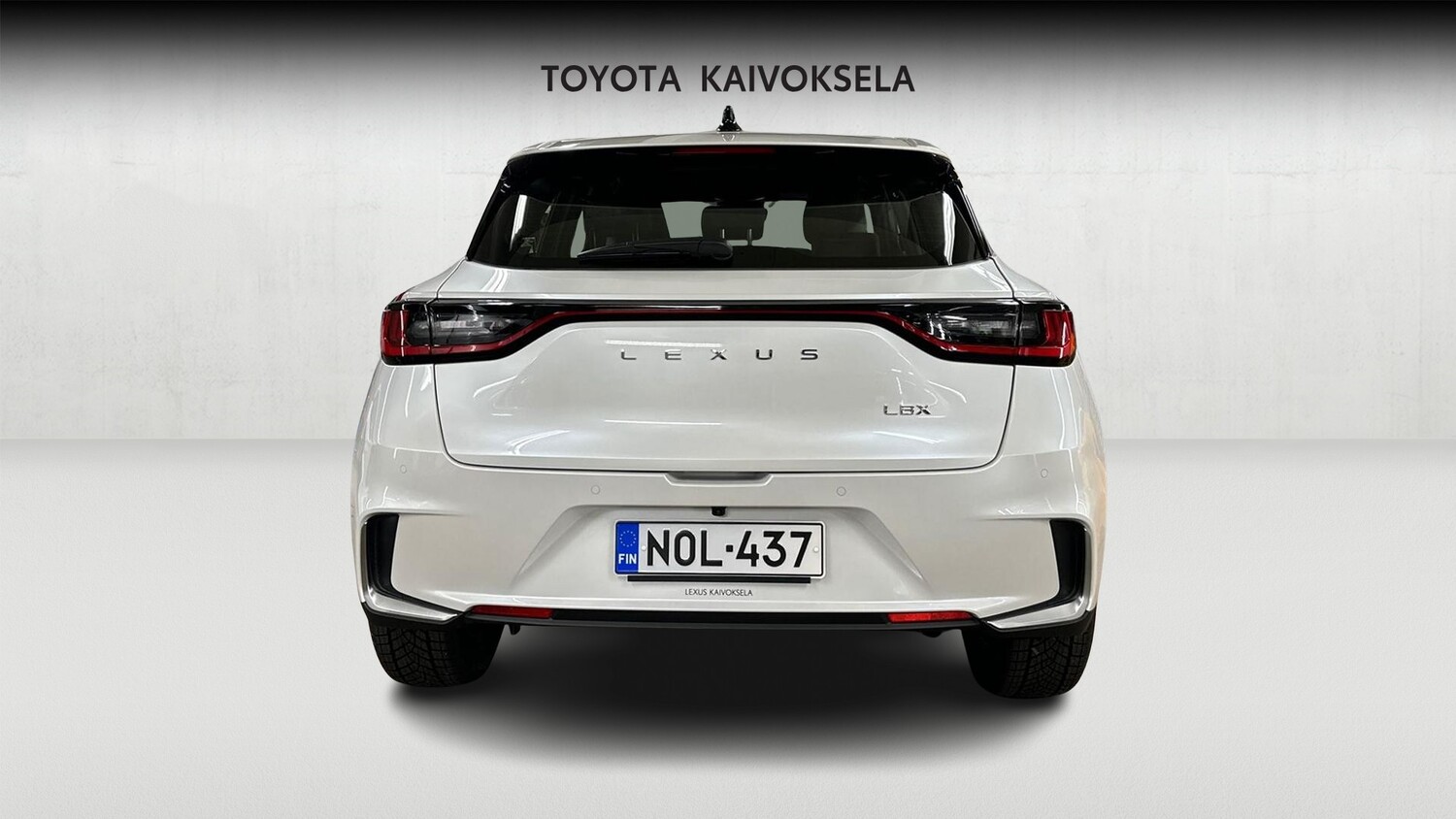 Lexus LBX vaihtoauto