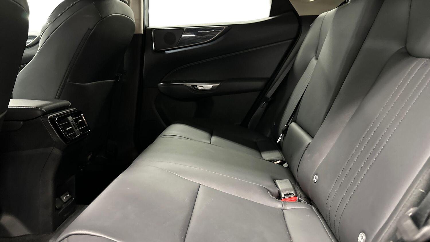 Lexus NX vaihtoauto