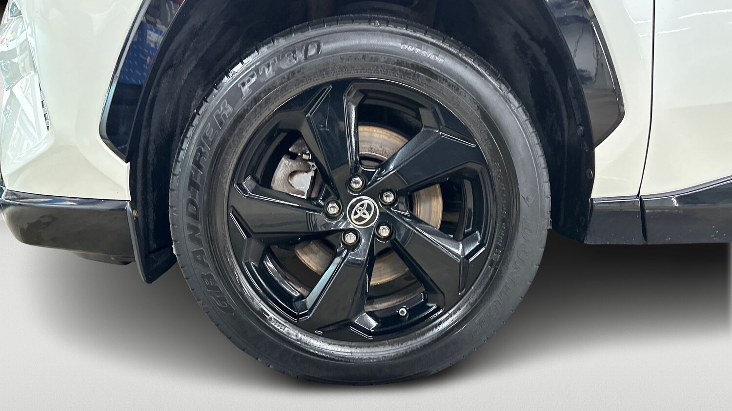 Toyota RAV4 vaihtoauto
