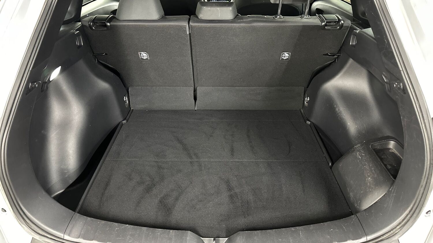 Toyota Corolla Cross vaihtoauto