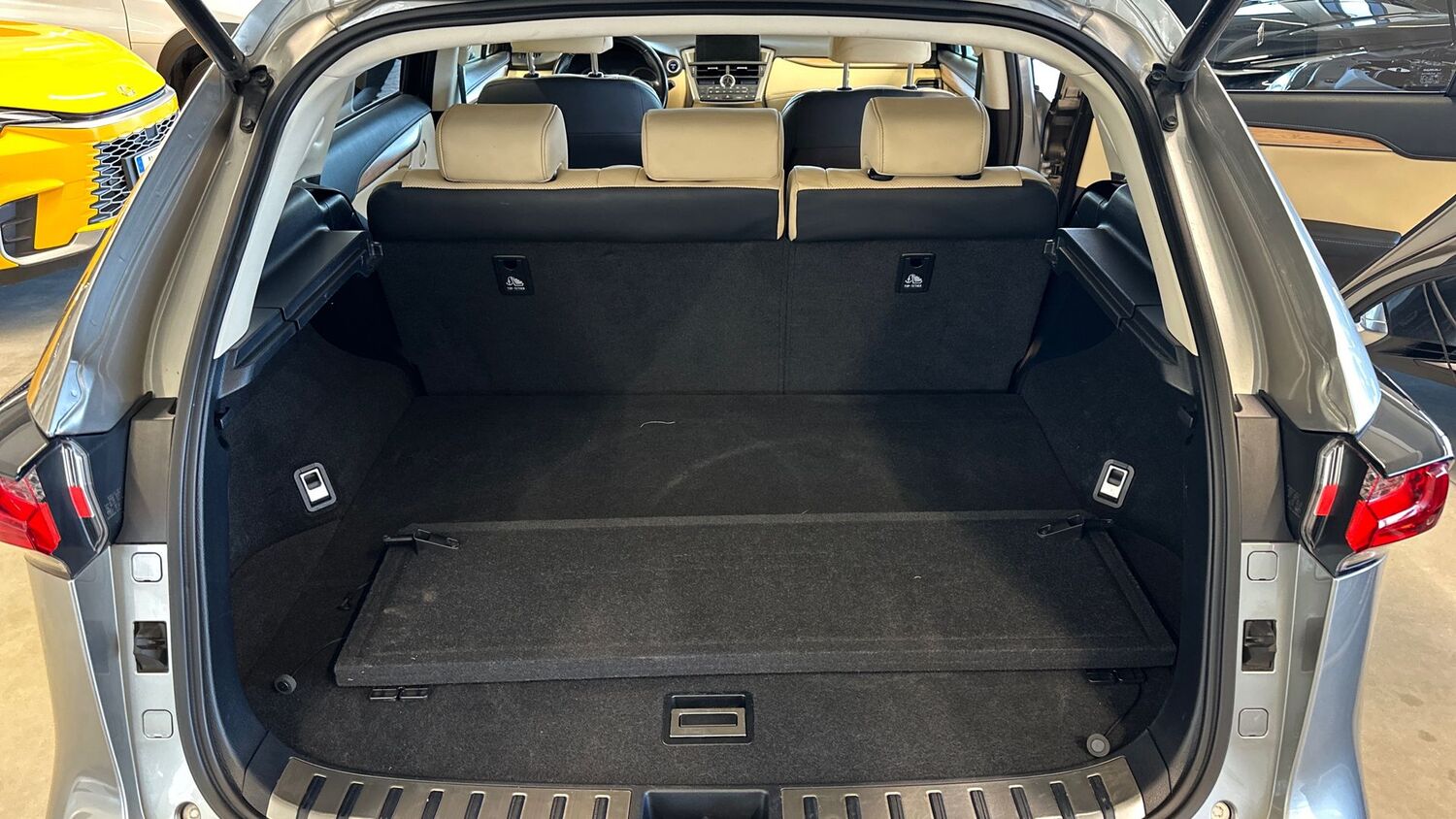 Lexus NX vaihtoauto