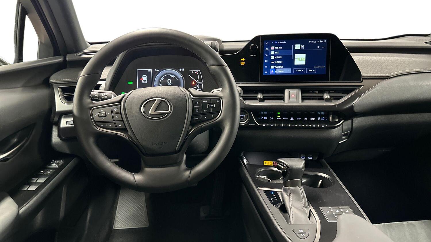 Lexus UX vaihtoauto