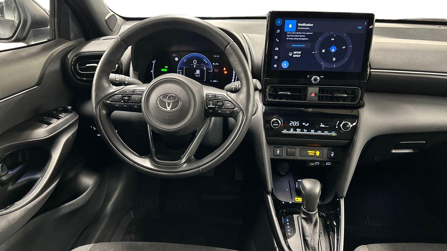 Toyota Yaris Cross vaihtoauto