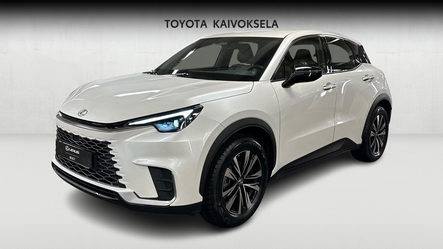 Lexus LBX vaihtoauto