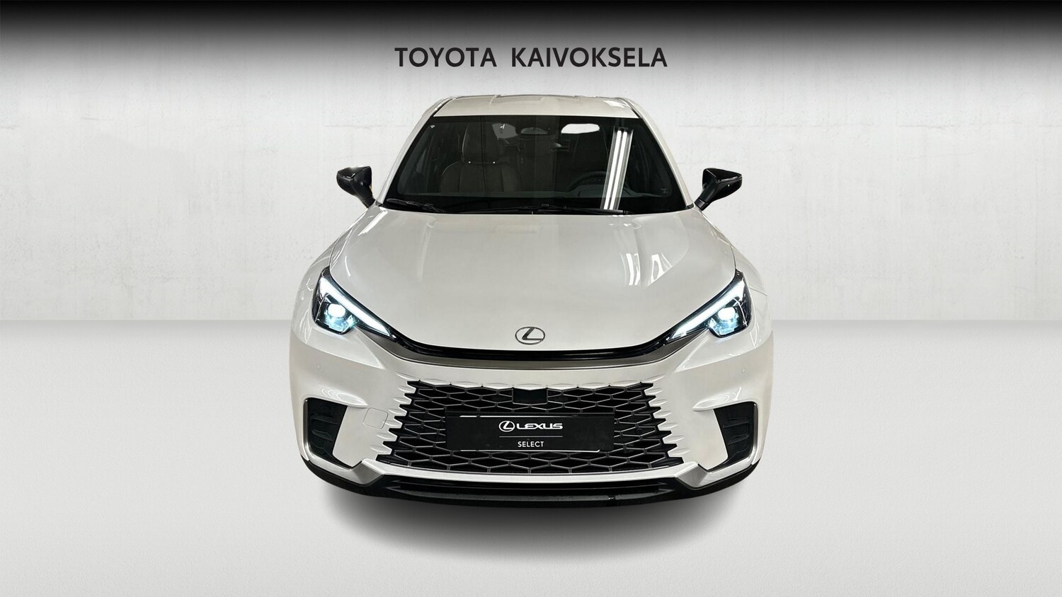 Lexus LBX vaihtoauto