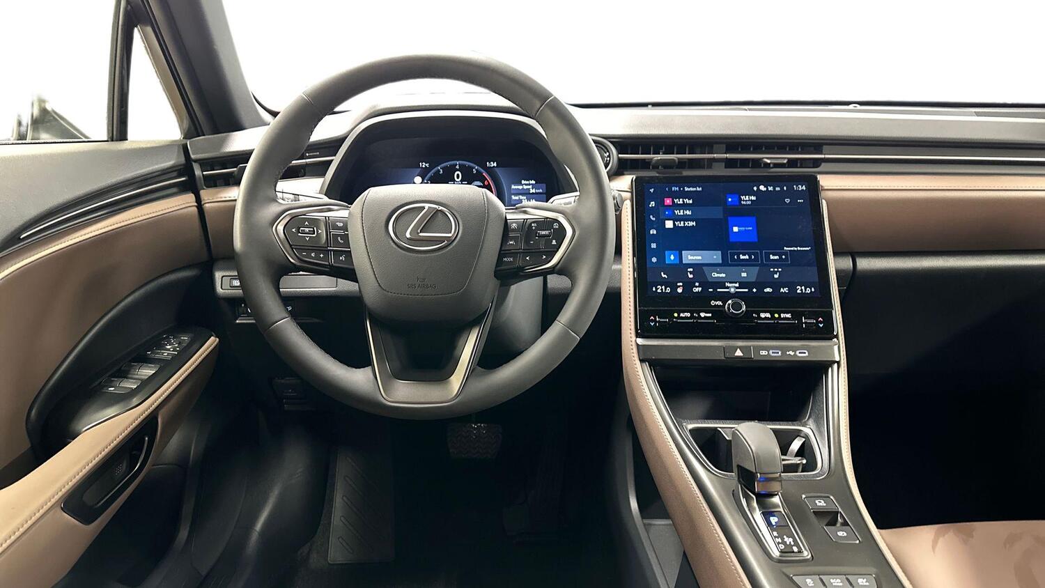 Lexus LBX vaihtoauto