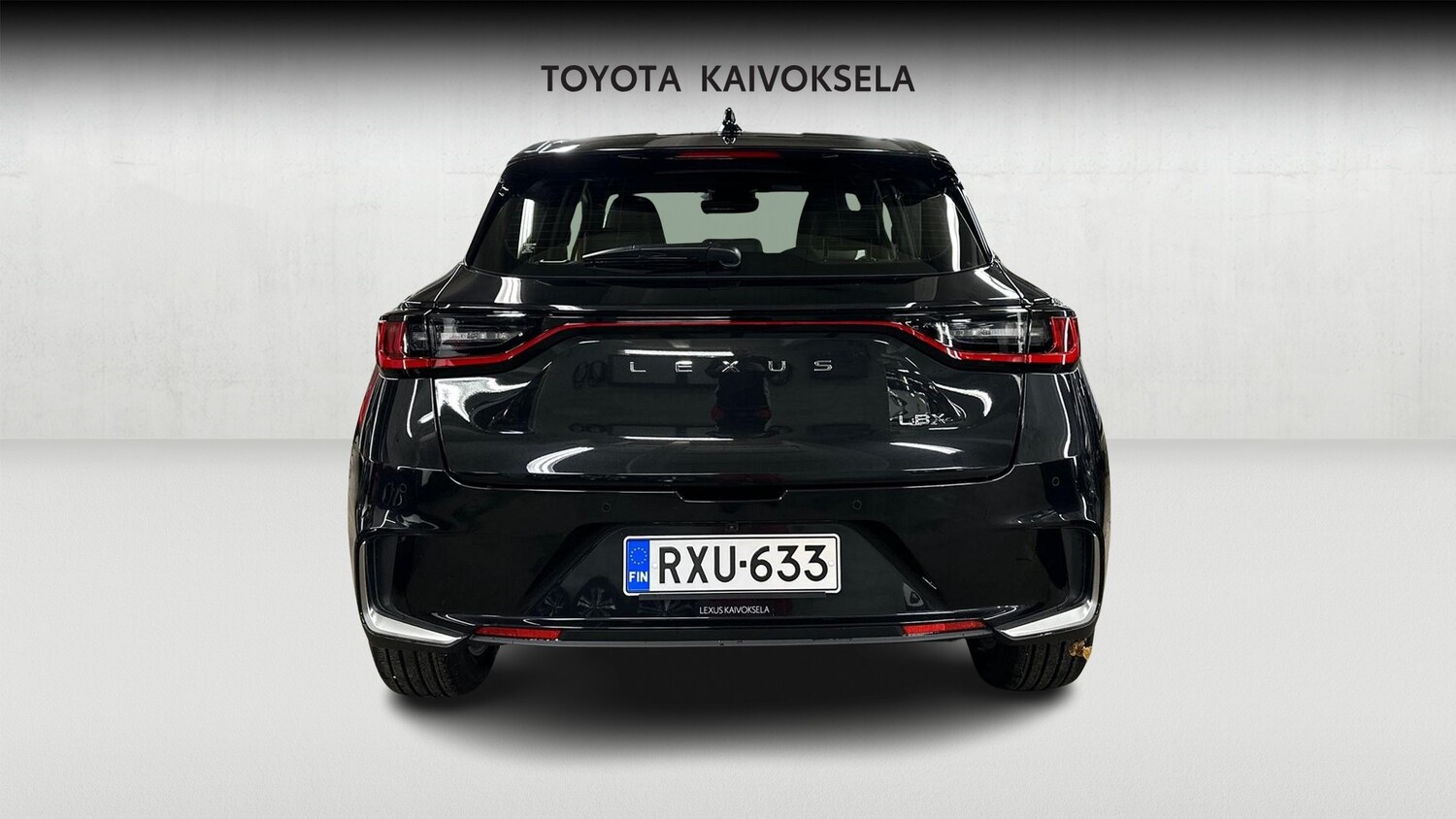 Lexus LBX vaihtoauto