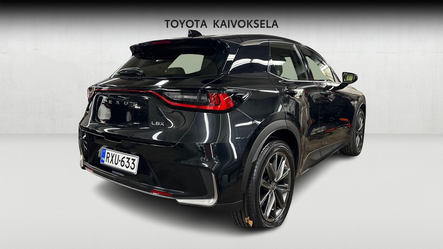Lexus LBX vaihtoauto