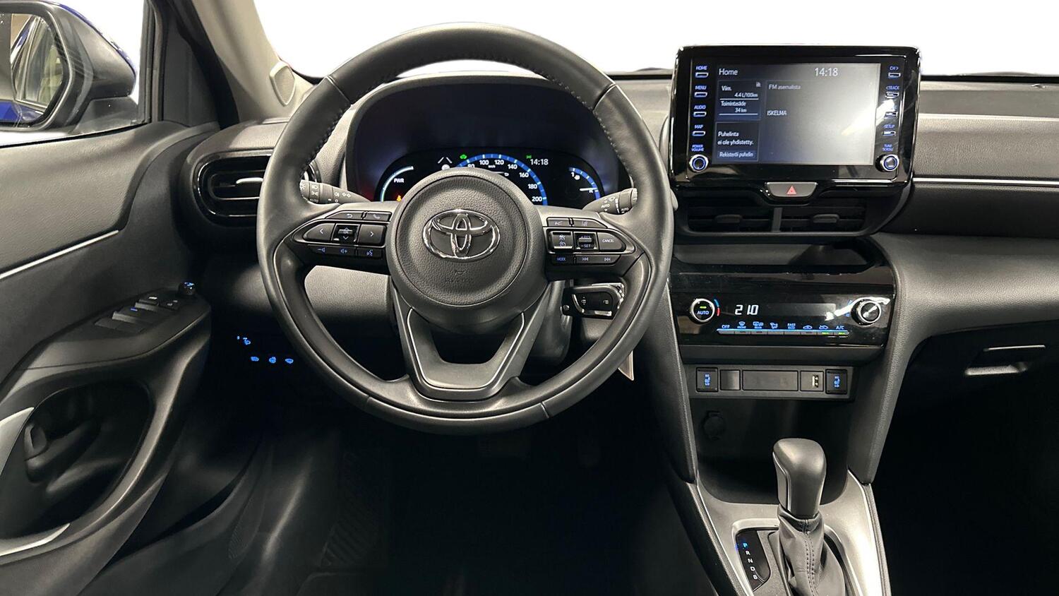 Toyota Yaris Cross vaihtoauto