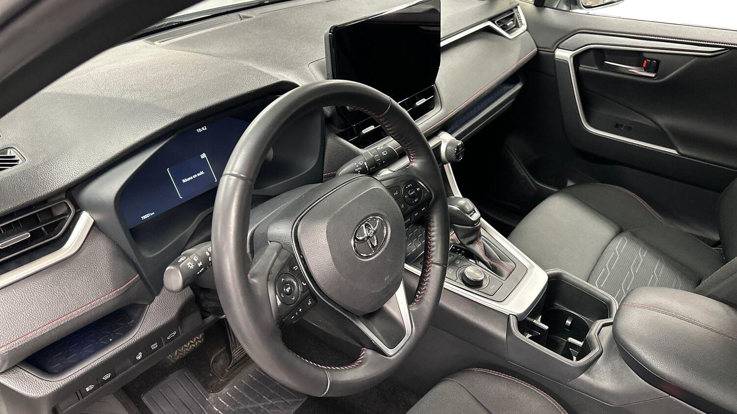 Toyota RAV4 vaihtoauto