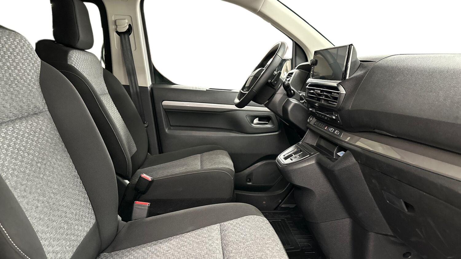 Toyota Proace Verso vaihtoauto