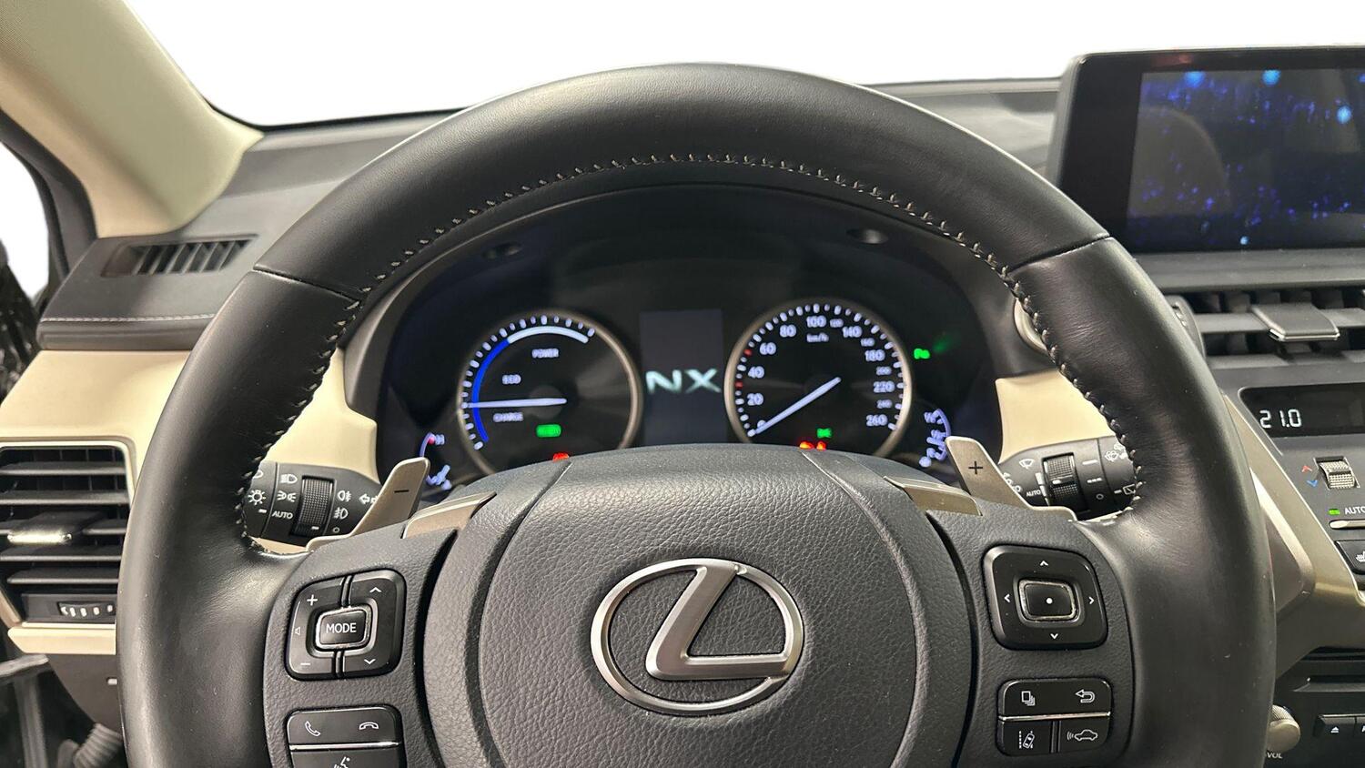 Lexus NX vaihtoauto