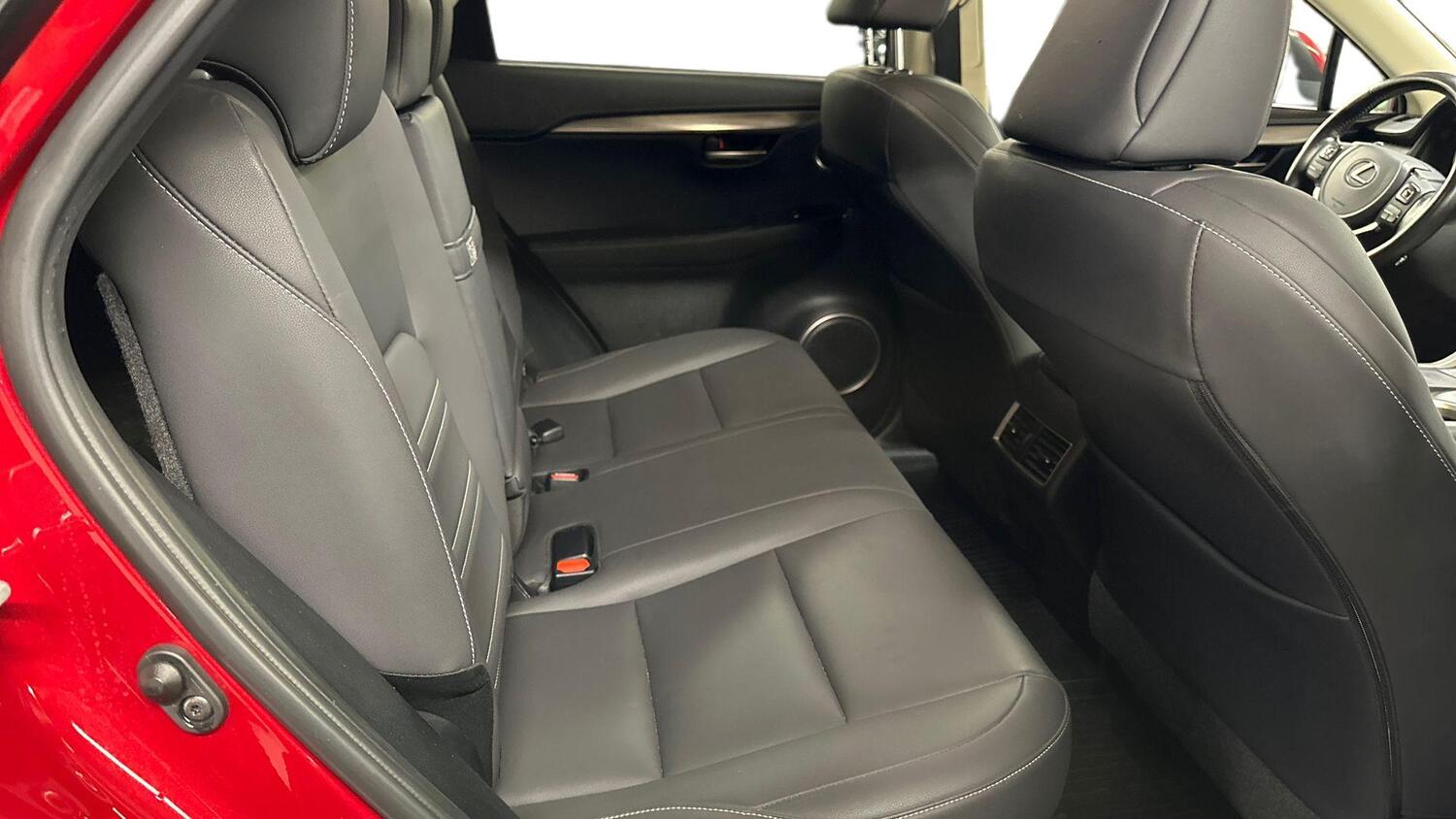 Lexus NX vaihtoauto