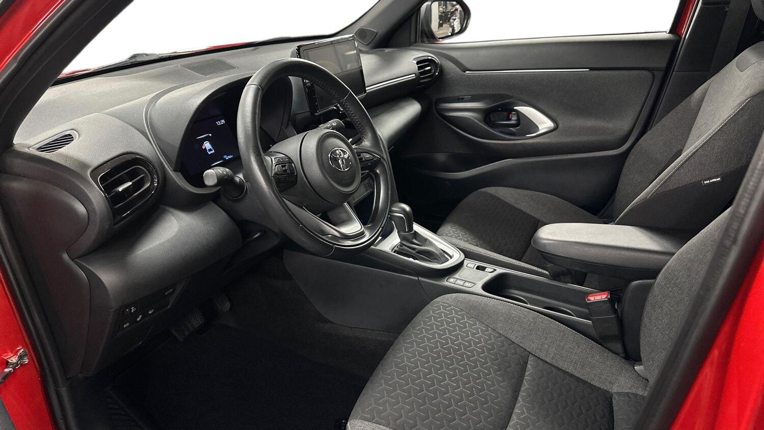 Toyota Yaris Cross vaihtoauto