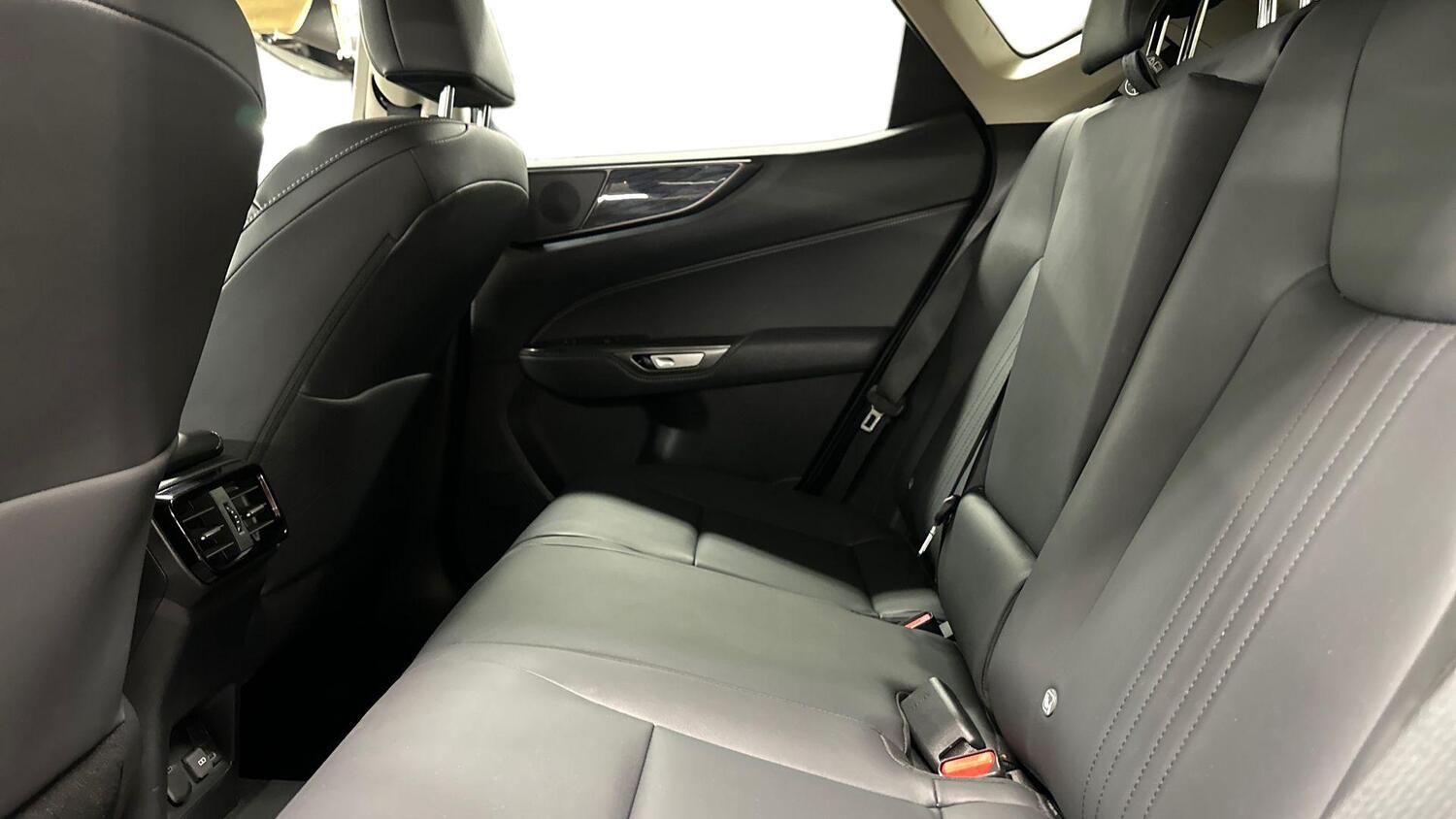 Lexus NX vaihtoauto