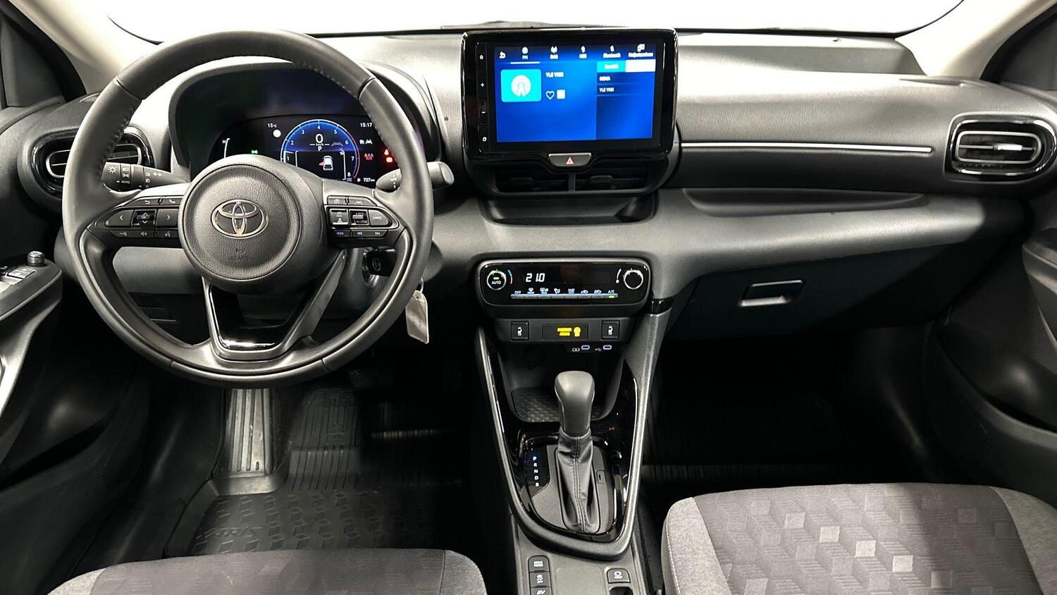 Toyota Yaris vaihtoauto