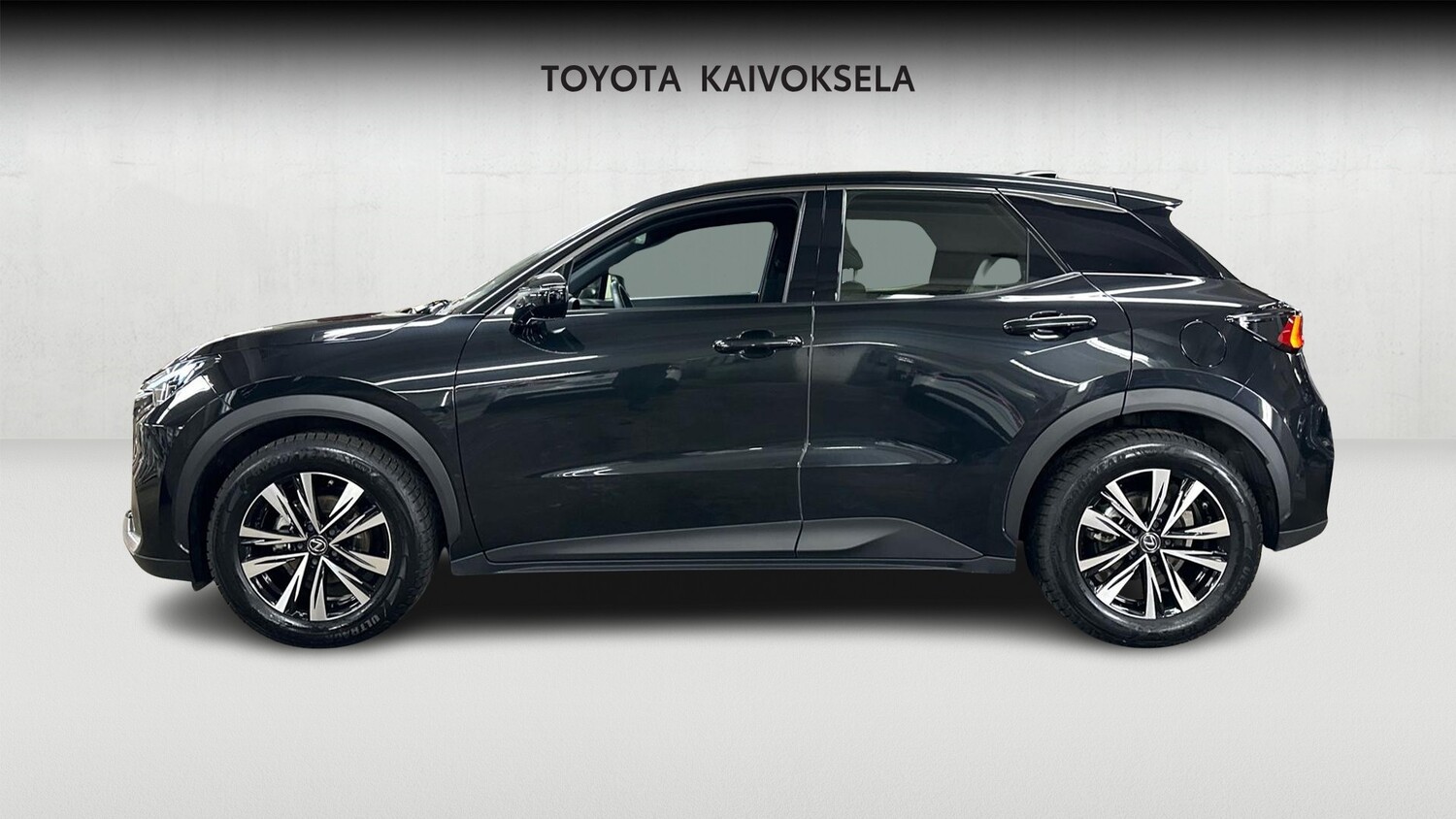 Lexus LBX vaihtoauto