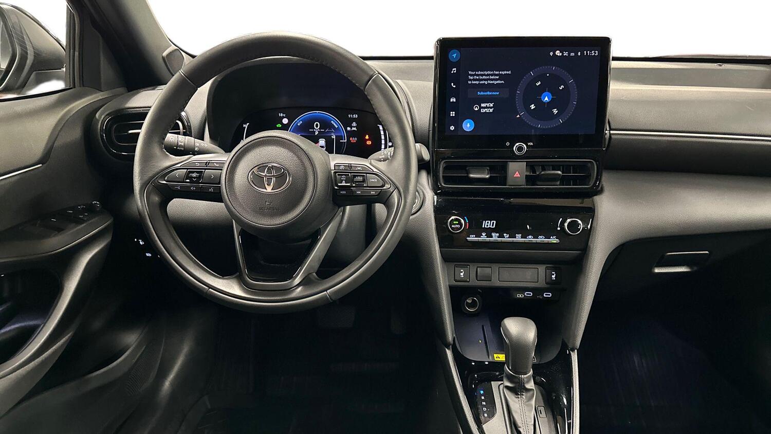 Toyota Yaris Cross vaihtoauto