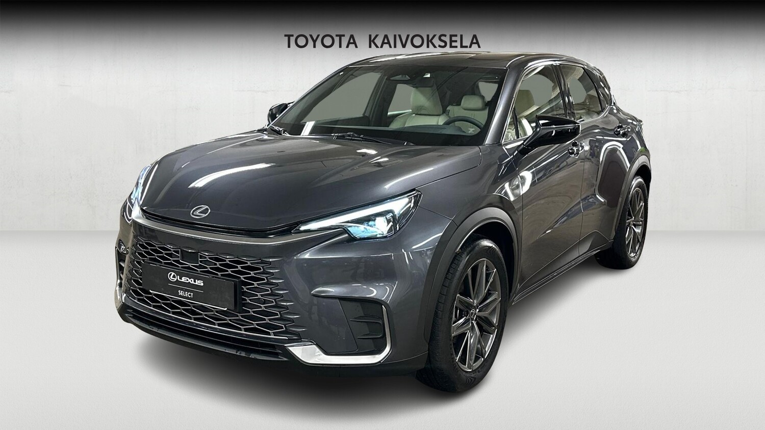 Lexus LBX vaihtoauto
