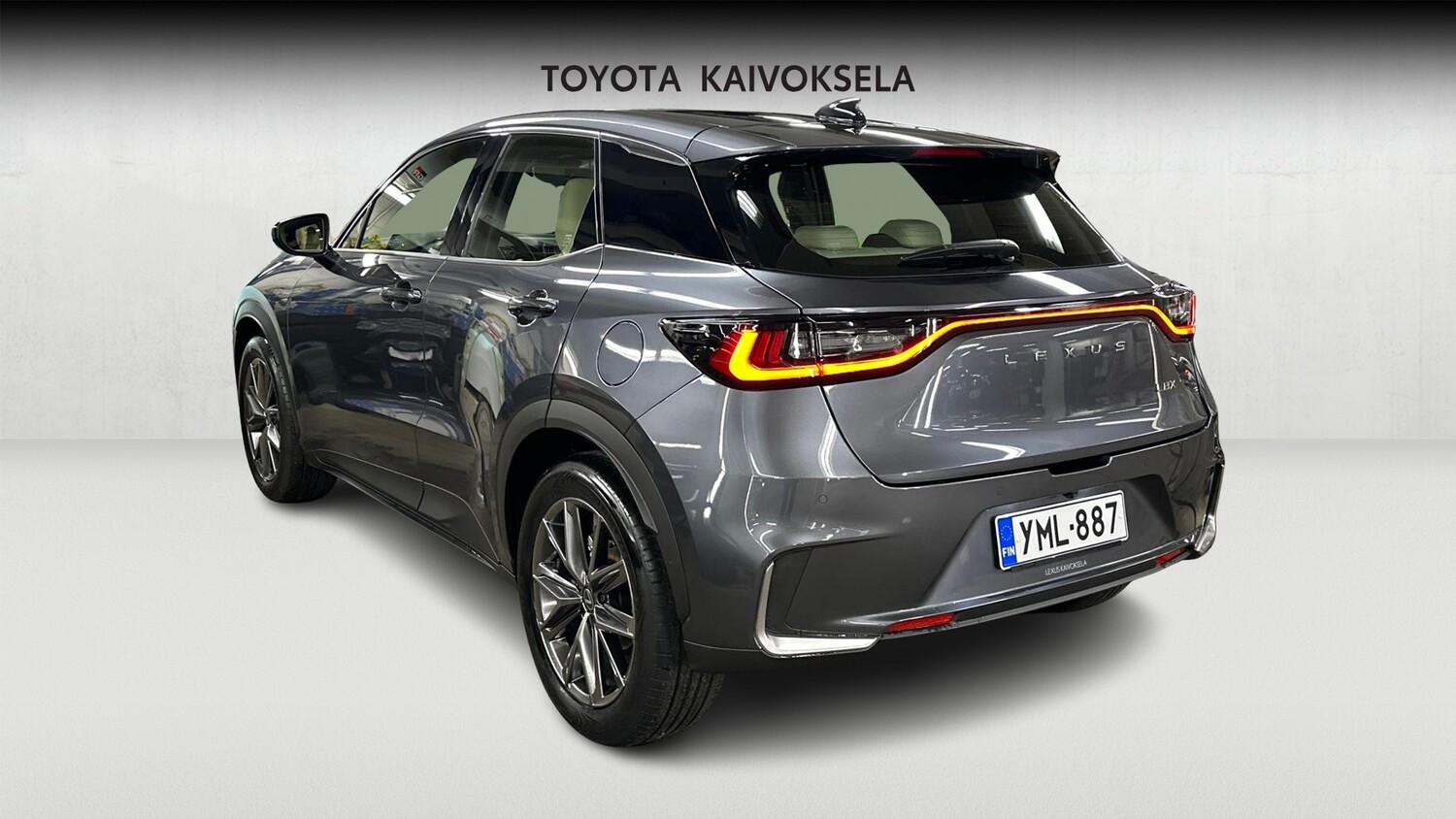 Lexus LBX vaihtoauto