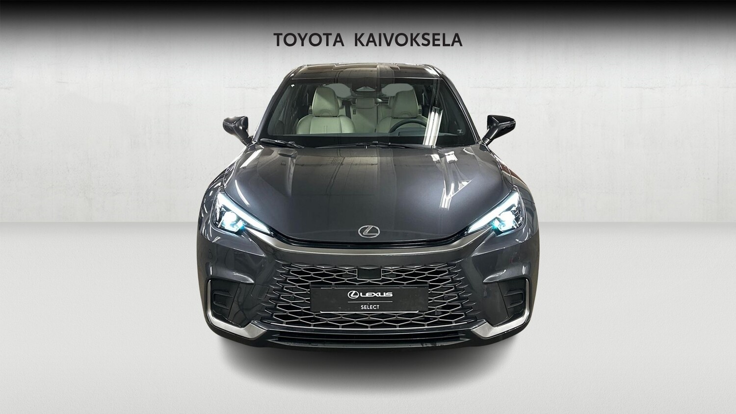 Lexus LBX vaihtoauto