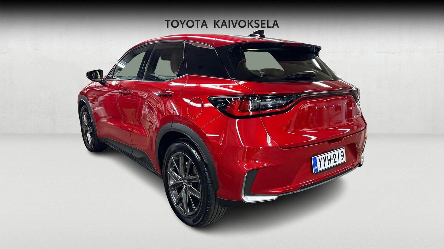 Lexus LBX vaihtoauto