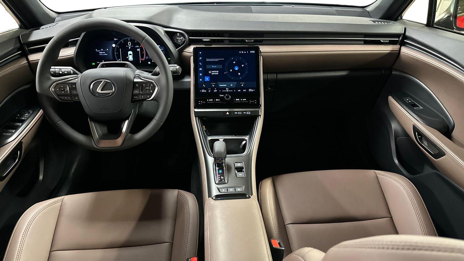 Lexus LBX vaihtoauto
