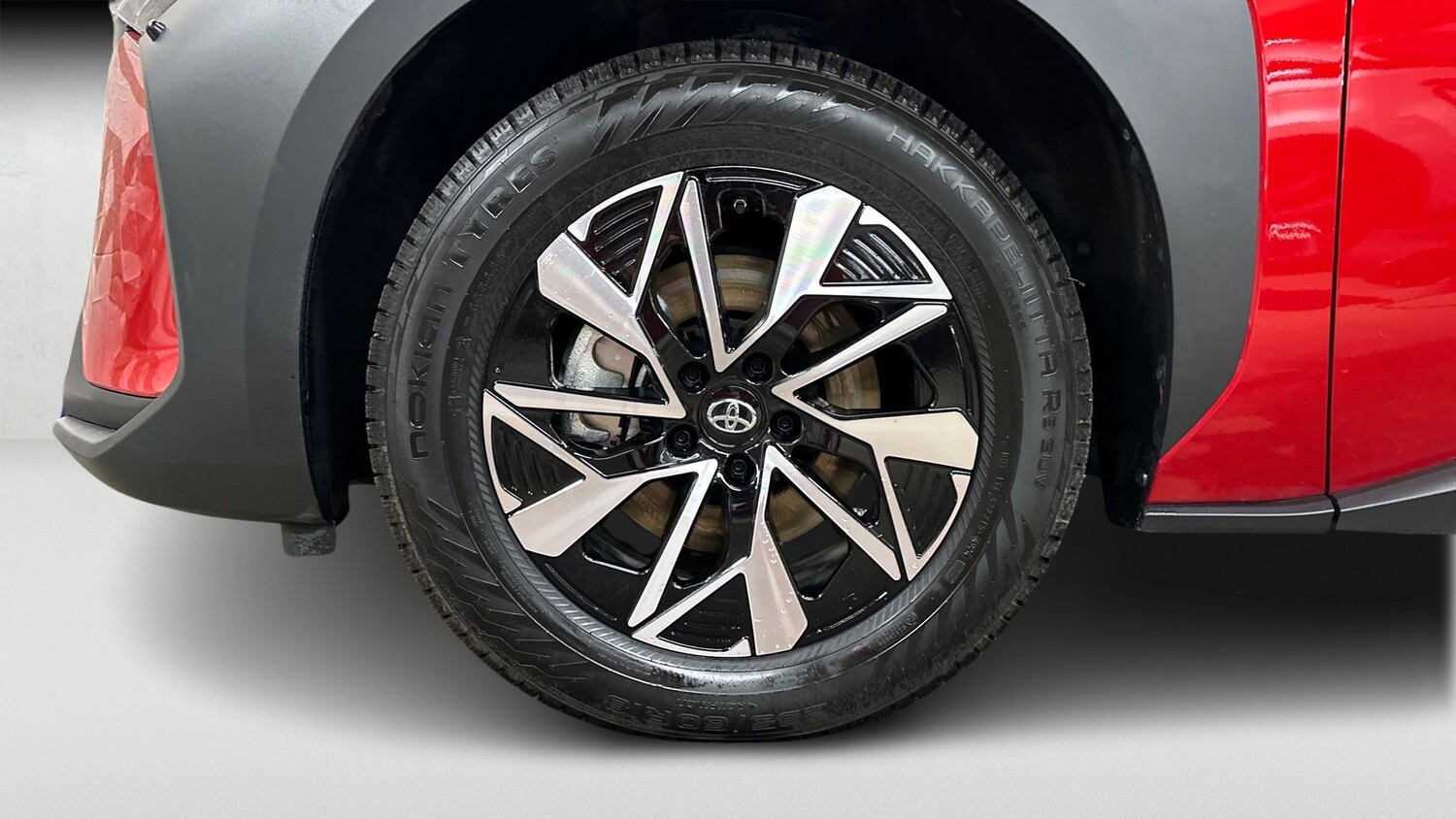 Toyota bZ4X vaihtoauto