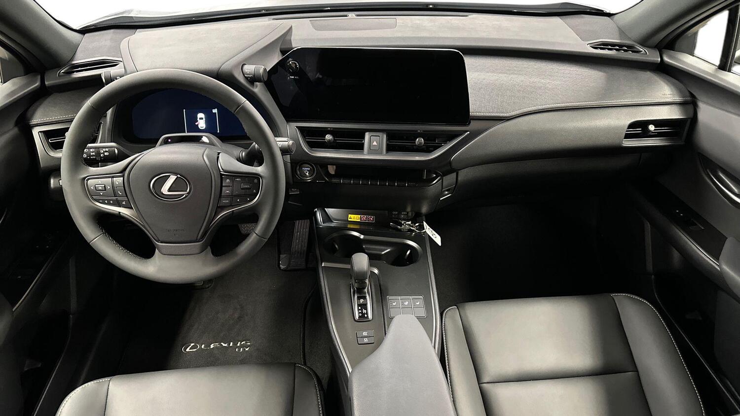 Lexus UX vaihtoauto