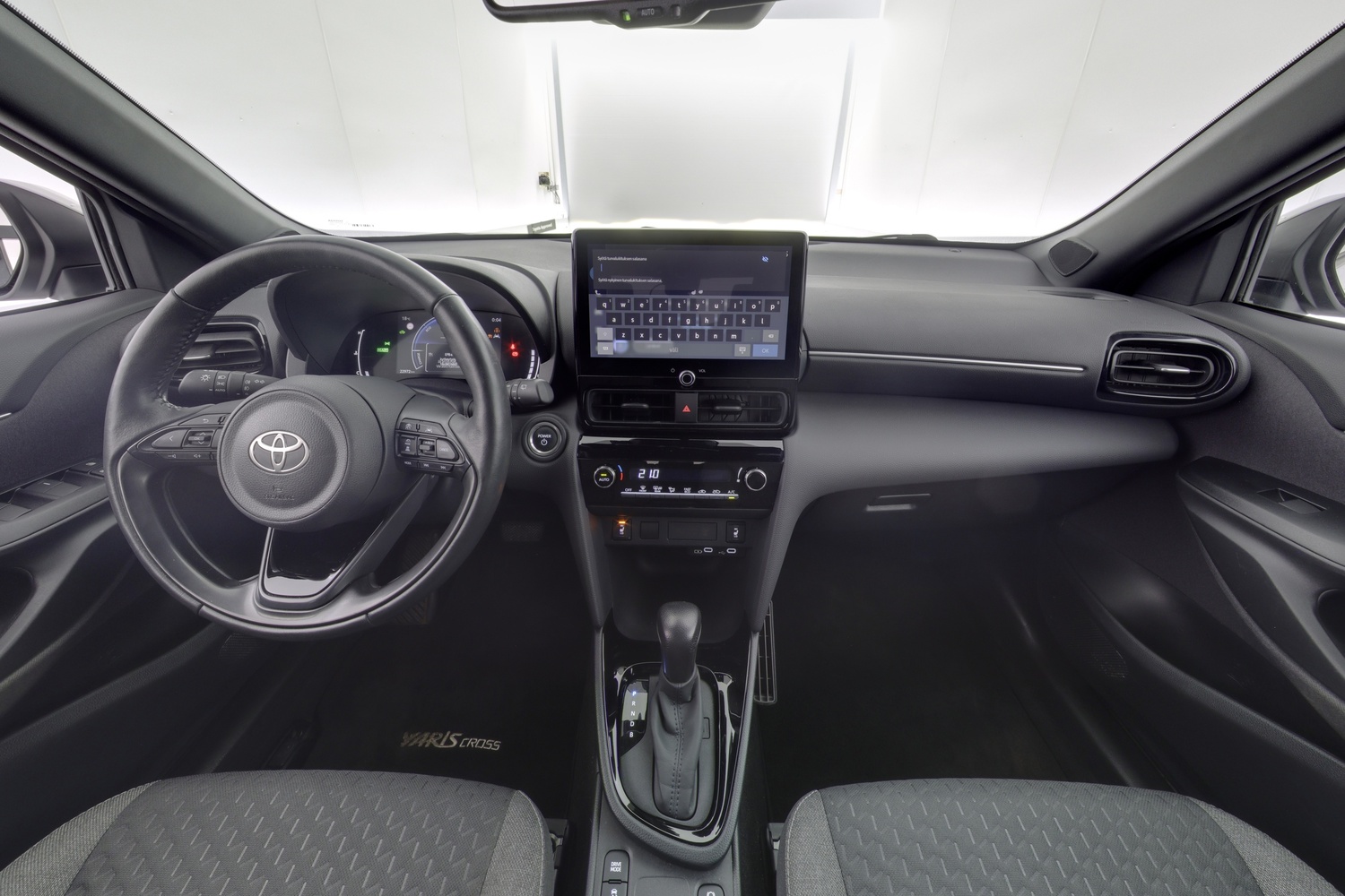 Toyota Yaris Cross vaihtoauto