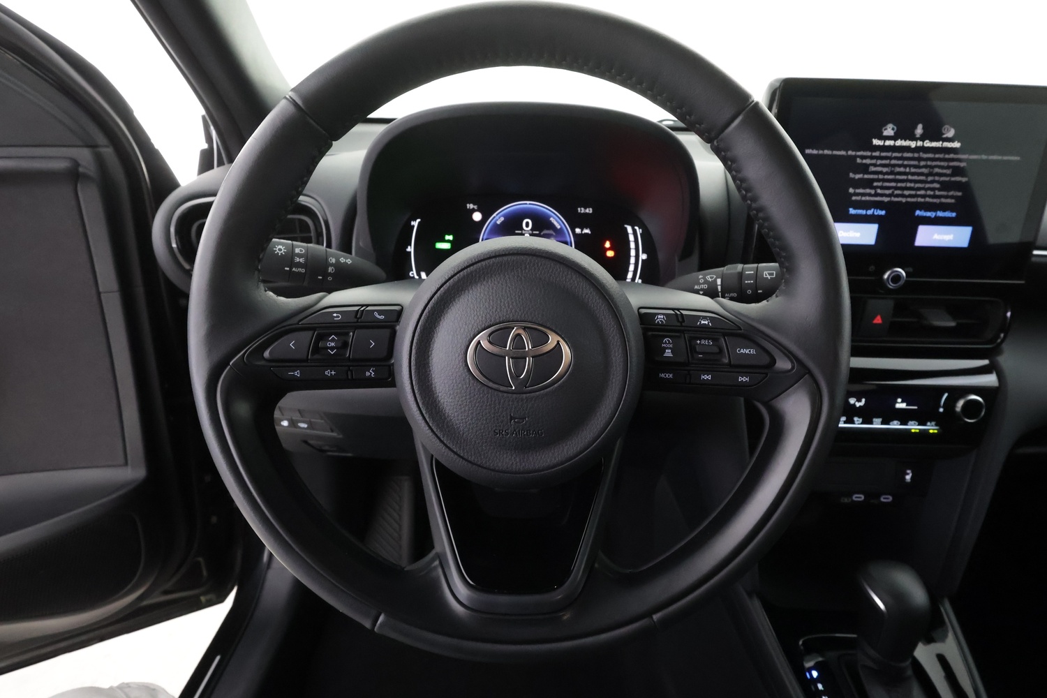 Toyota Yaris Cross vaihtoauto