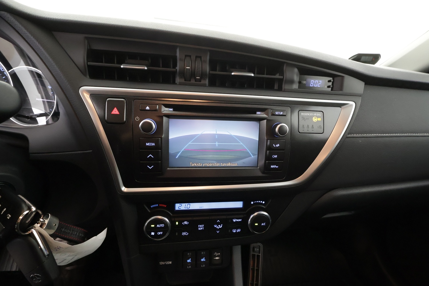 Toyota Auris vaihtoauto