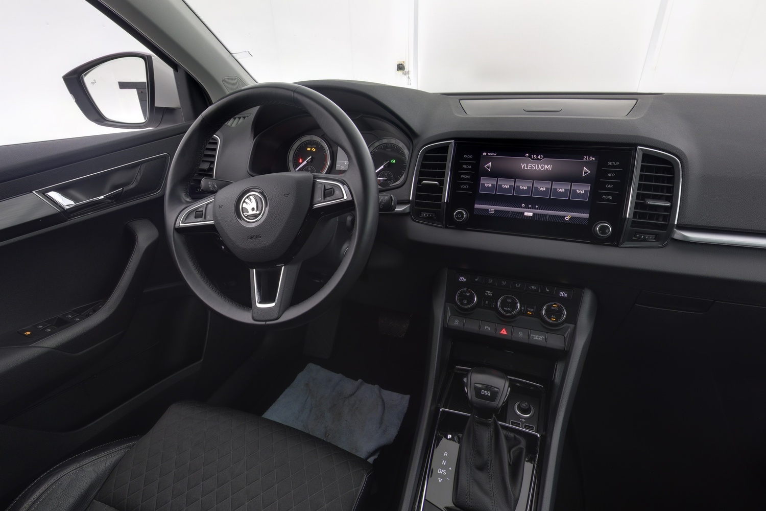 Skoda Karoq vaihtoauto