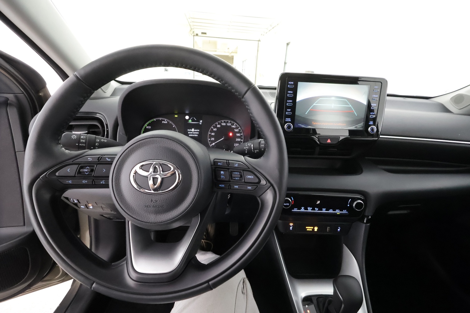 Toyota Yaris vaihtoauto