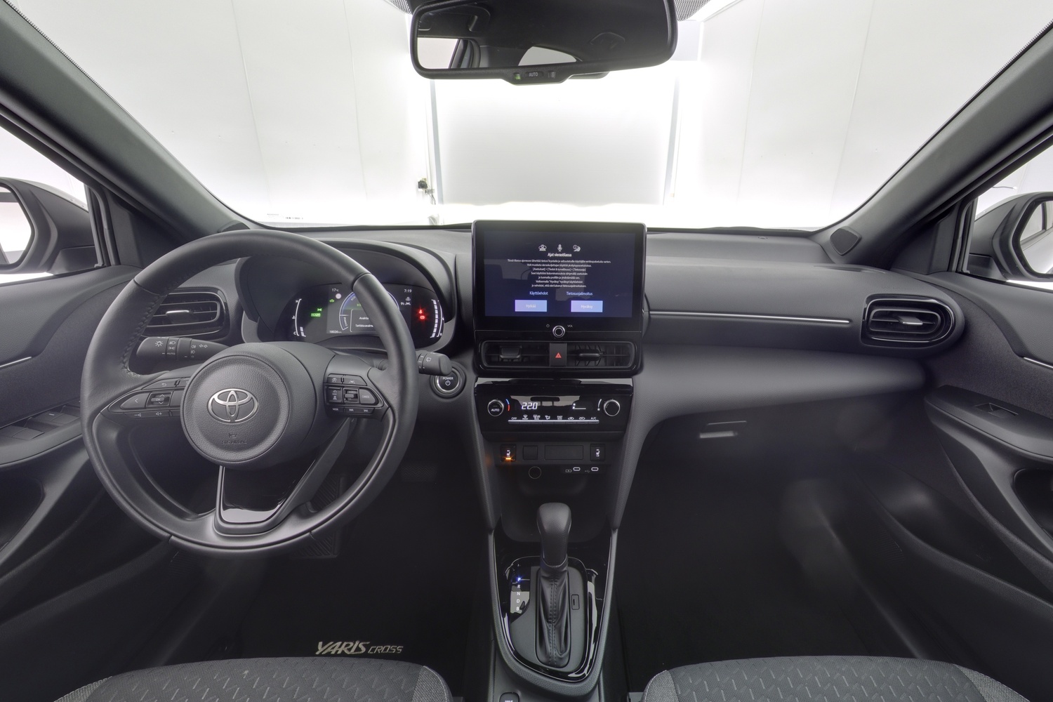 Toyota Yaris Cross vaihtoauto