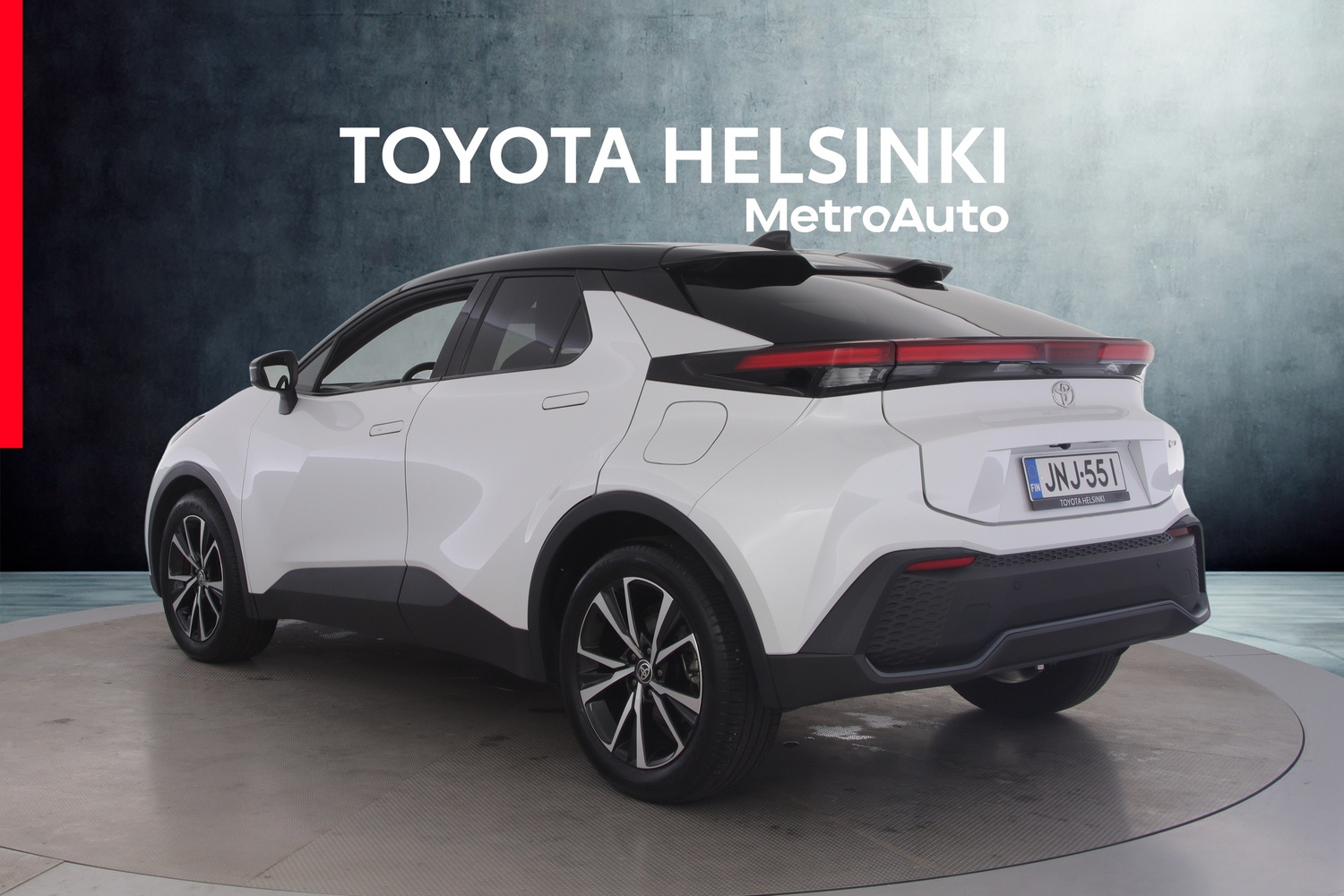 Toyota C-HR vaihtoauto