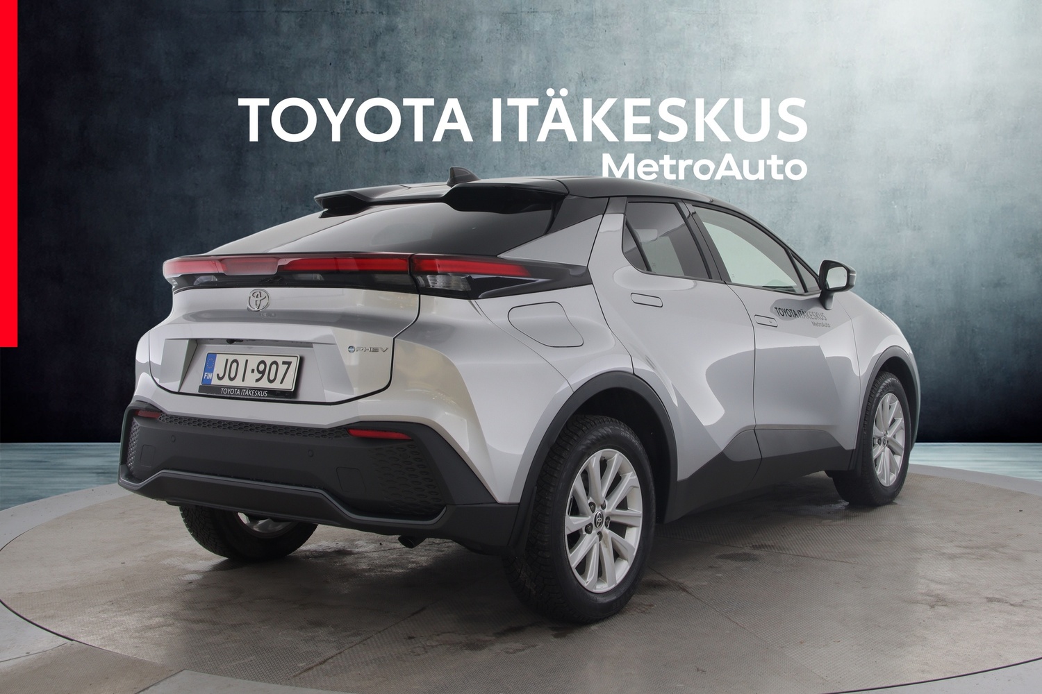 Toyota C-HR vaihtoauto