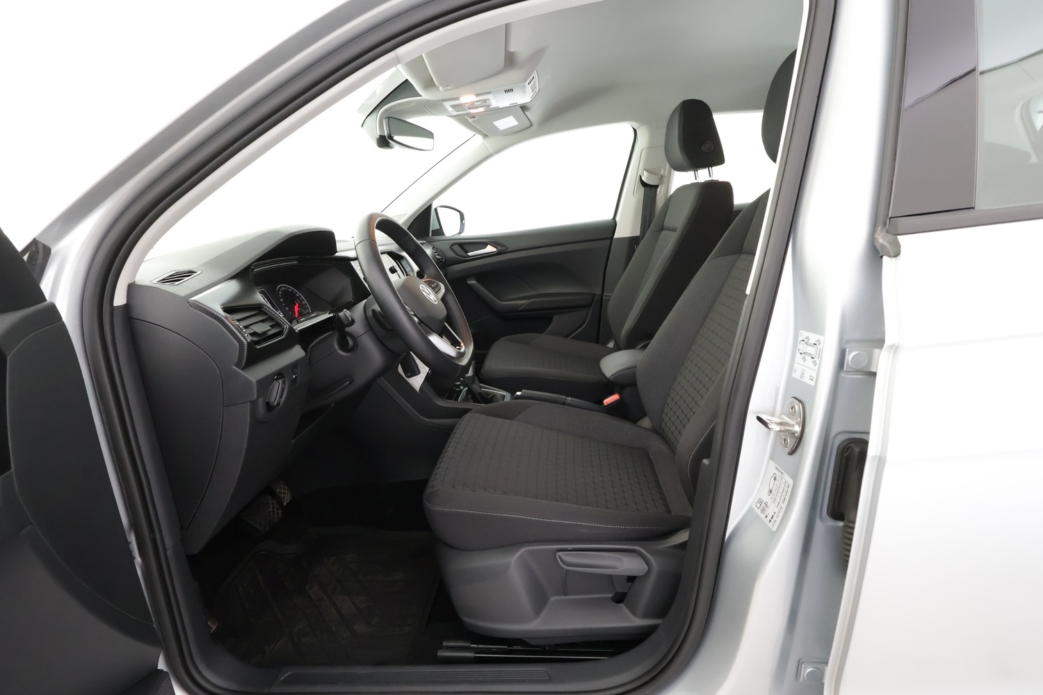 Volkswagen T-Cross vaihtoauto