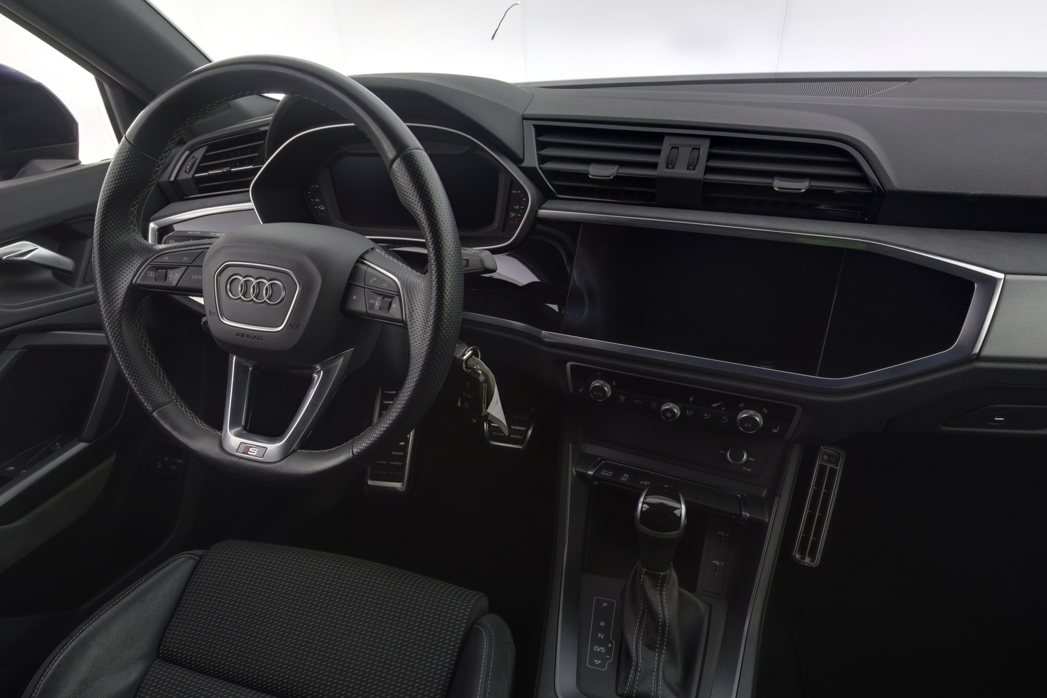 Audi Q3 vaihtoauto