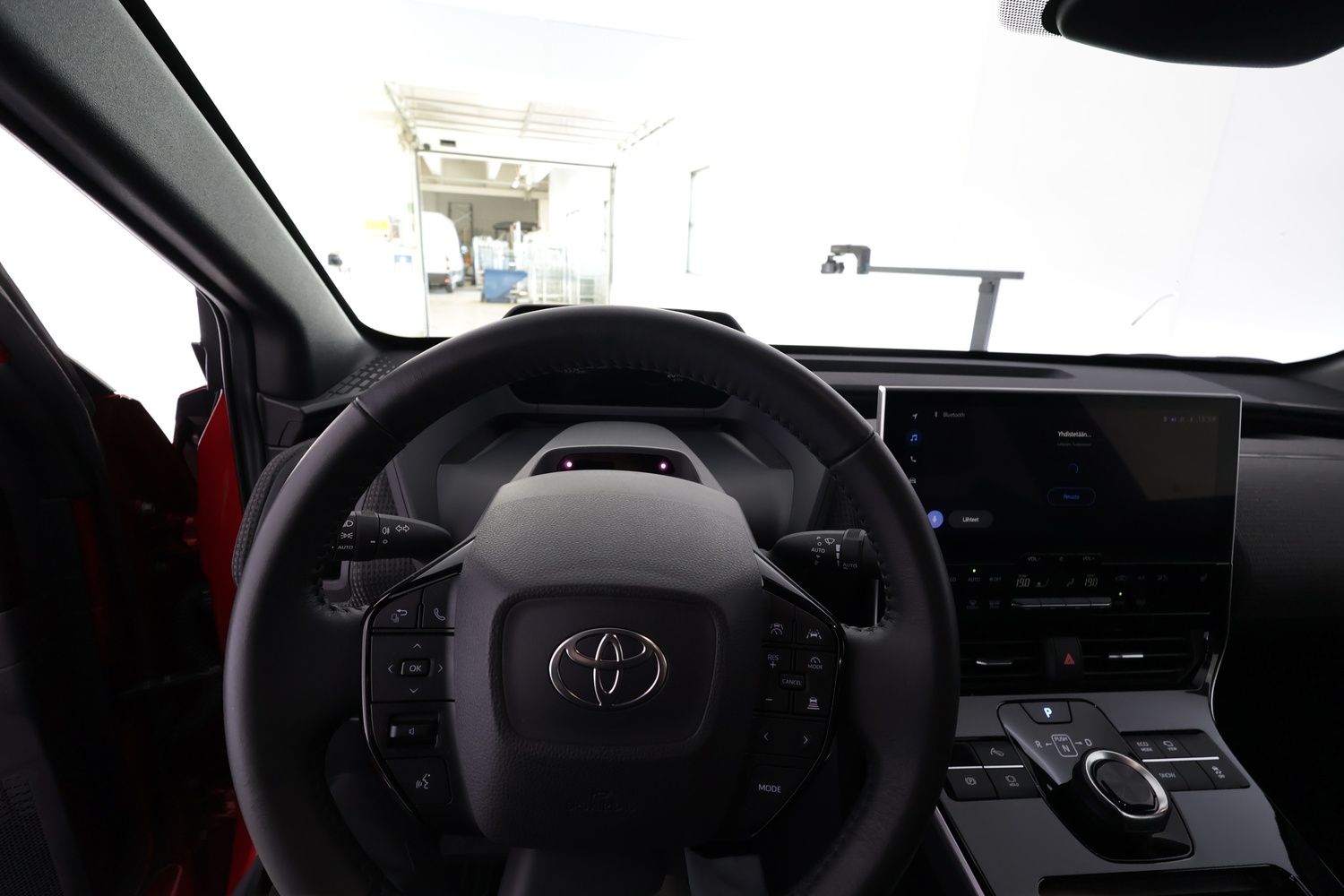 Toyota bZ4X vaihtoauto