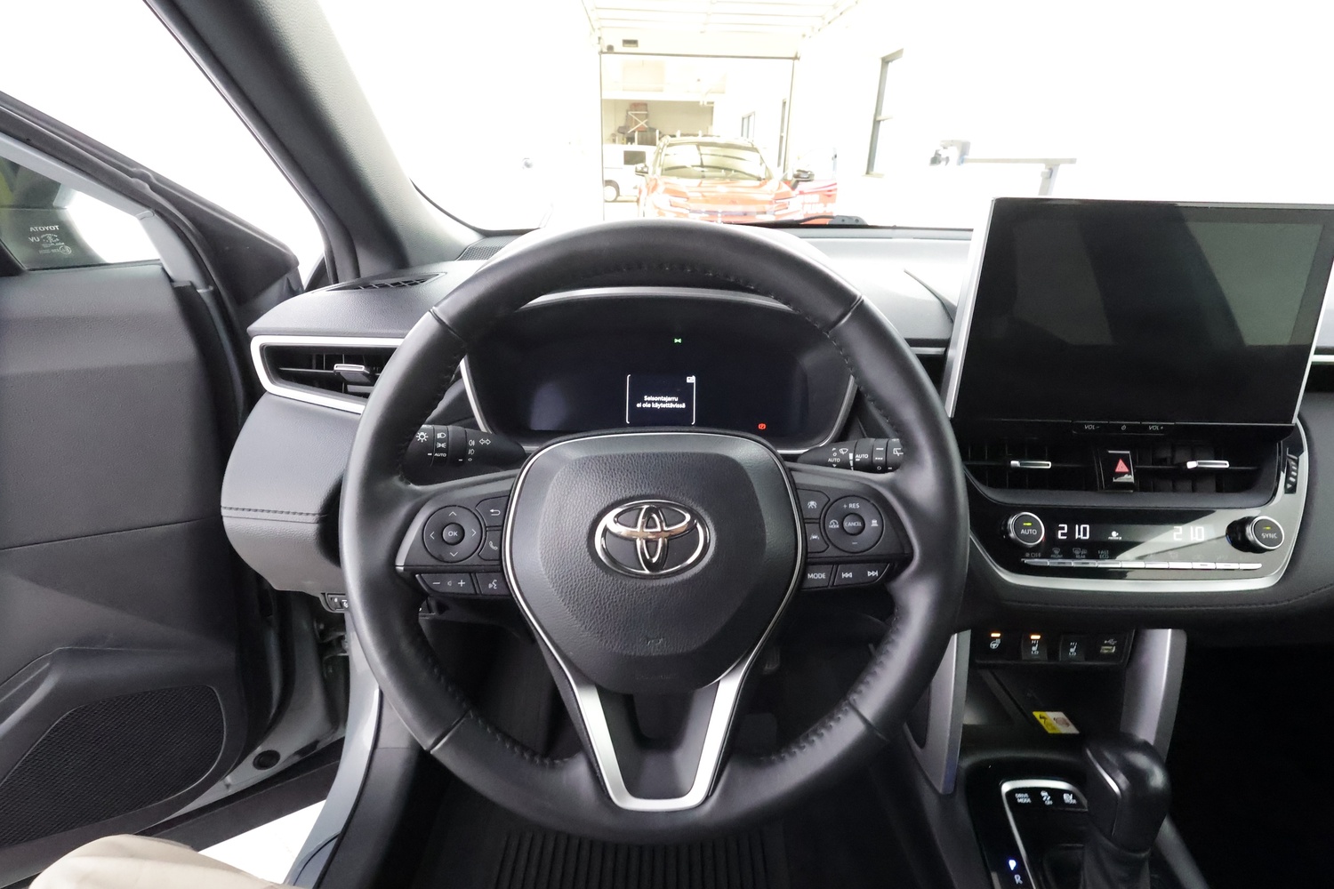 Toyota Corolla Cross vaihtoauto