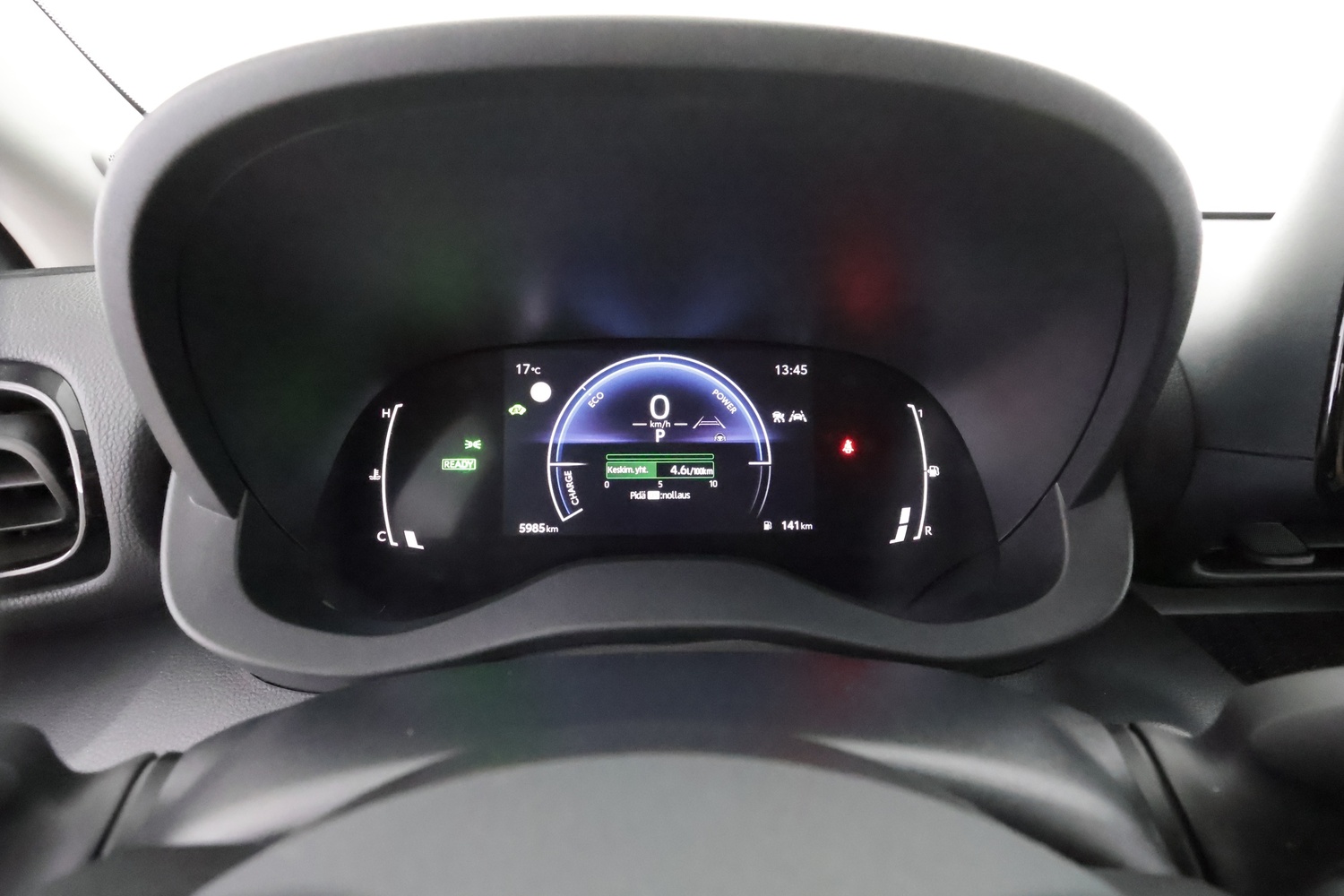 Toyota Yaris vaihtoauto