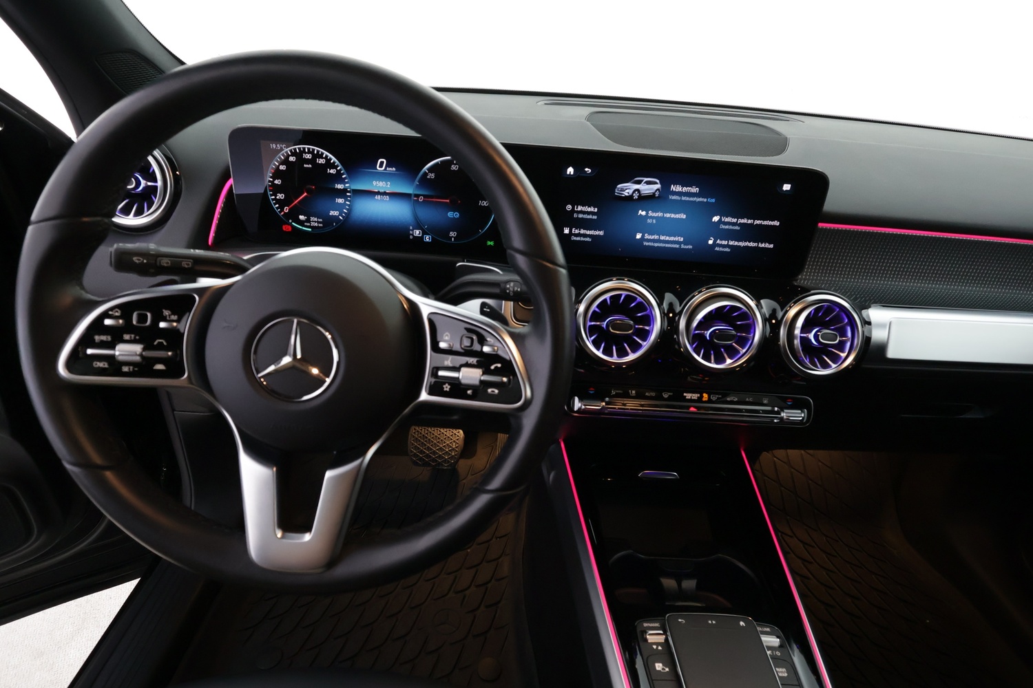 Mercedes-Benz EQB vaihtoauto