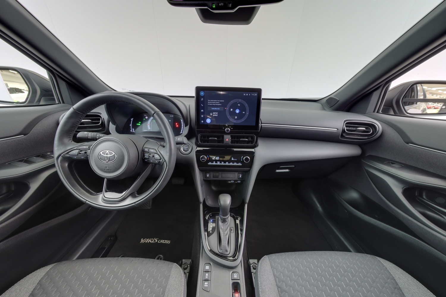 Toyota Yaris Cross vaihtoauto