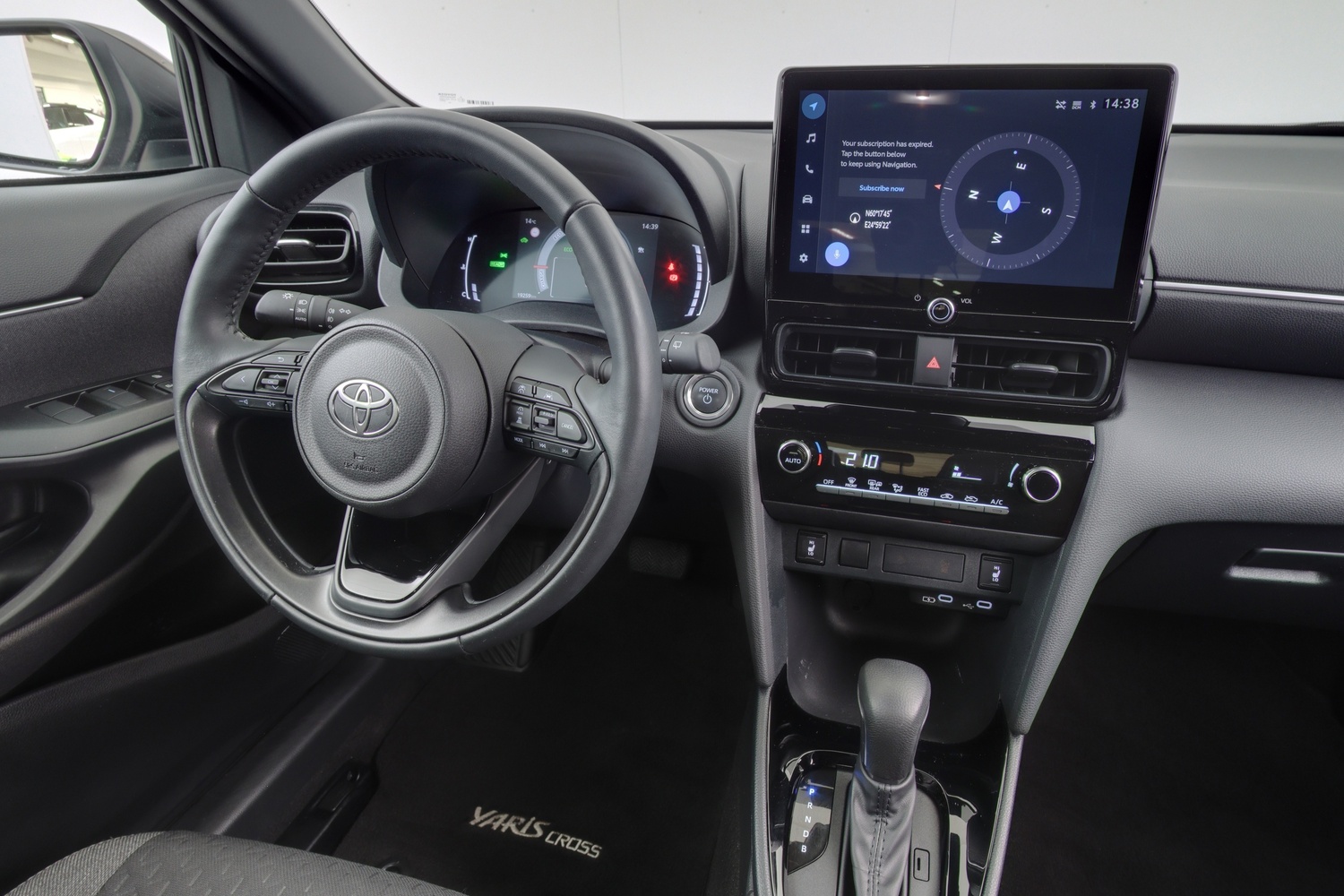Toyota Yaris Cross vaihtoauto