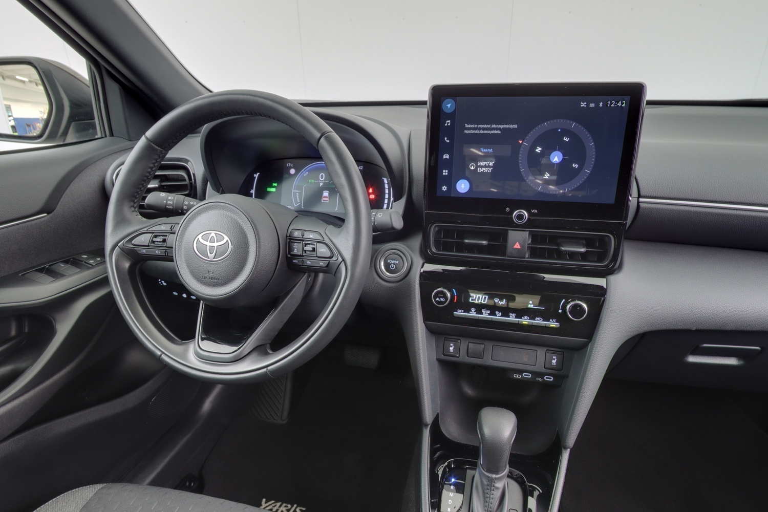 Toyota Yaris Cross vaihtoauto