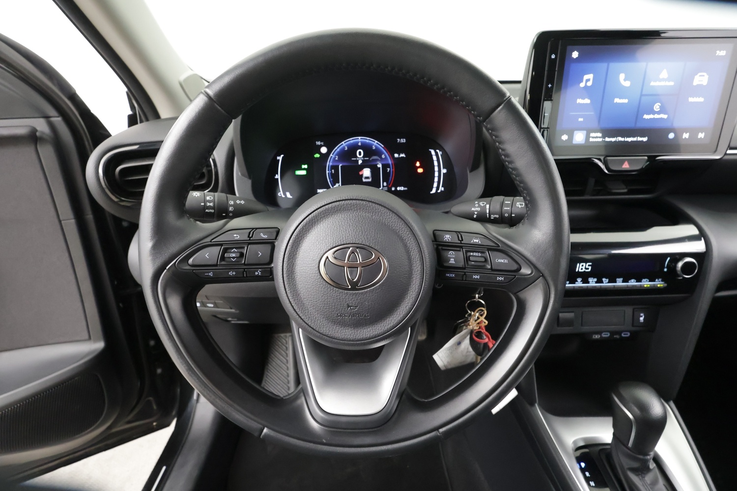 Toyota Yaris Cross vaihtoauto