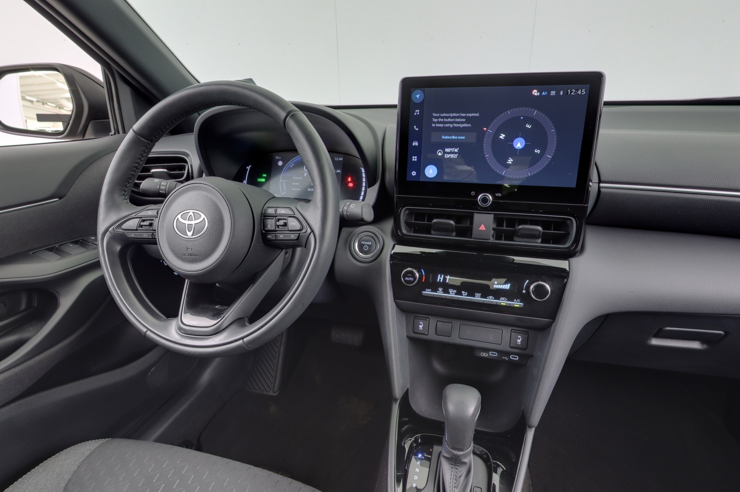 Toyota Yaris Cross vaihtoauto