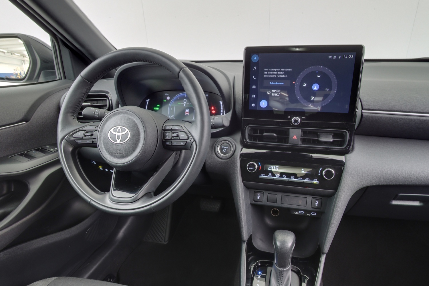 Toyota Yaris Cross vaihtoauto